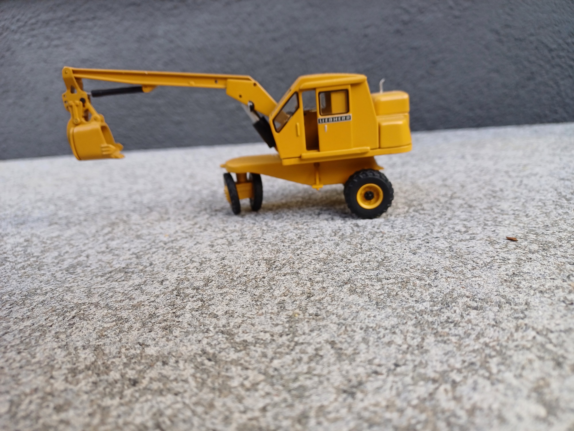 Liebherr L 300 Mobilbagger historisch